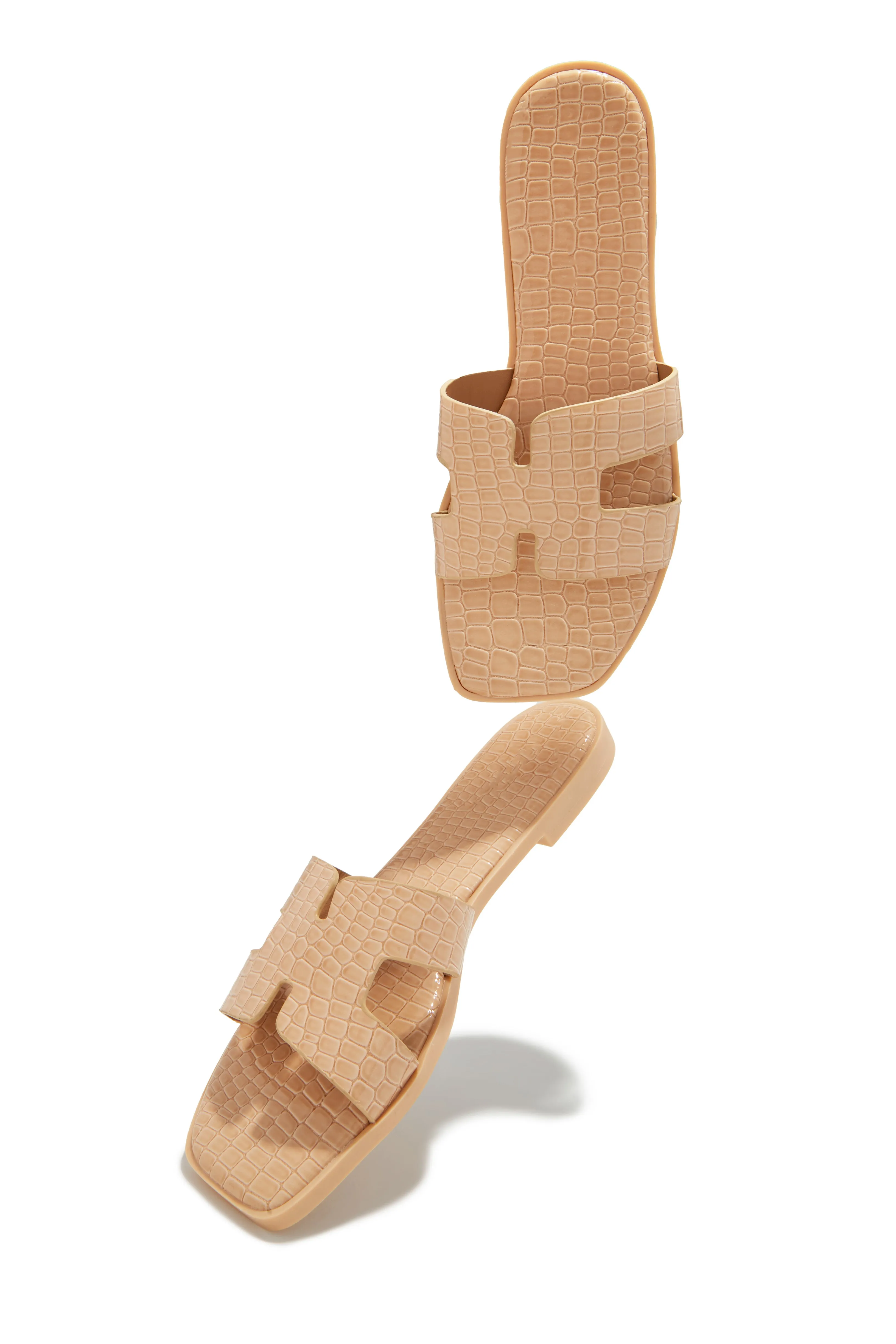 Vianka Slip On Sandals - Nude